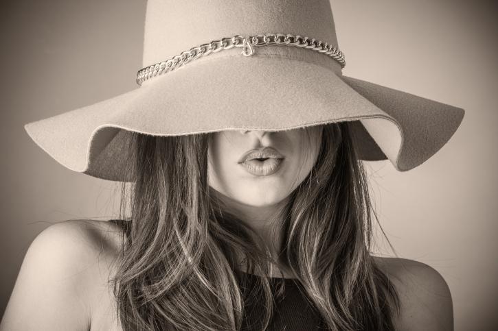 Image for Retouch Pictures with ID of: 2055309