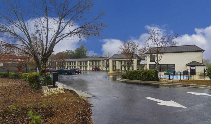 Image for Quality Inn Raeford with ID of: 2059835