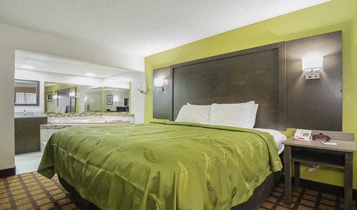 Image for Quality Inn Raeford with ID of: 2059838