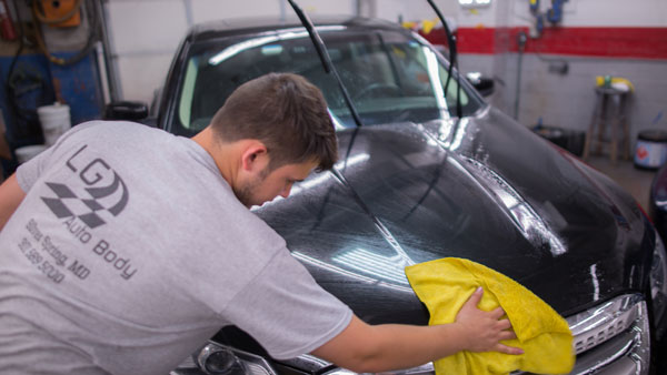 Image for LG Auto Body with ID of: 2066497