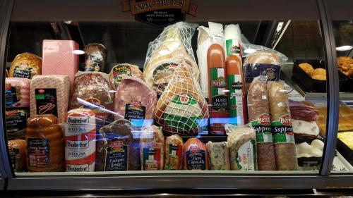 Image for Cerra's Market with ID of: 2067619