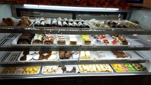 Image for Cerra's Market with ID of: 2067620