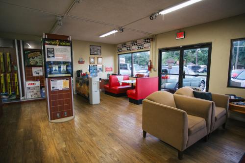 Image for Beiler's Auto Repair Inc. with ID of: 2081002