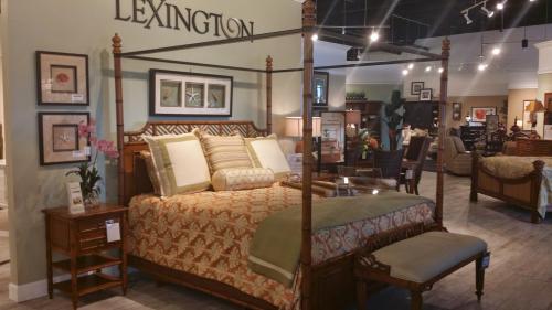 Image for Baer's Furniture with ID of: 2090425