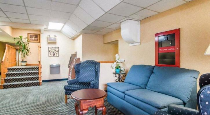 Image for Econo Lodge Manchester with ID of: 2096665