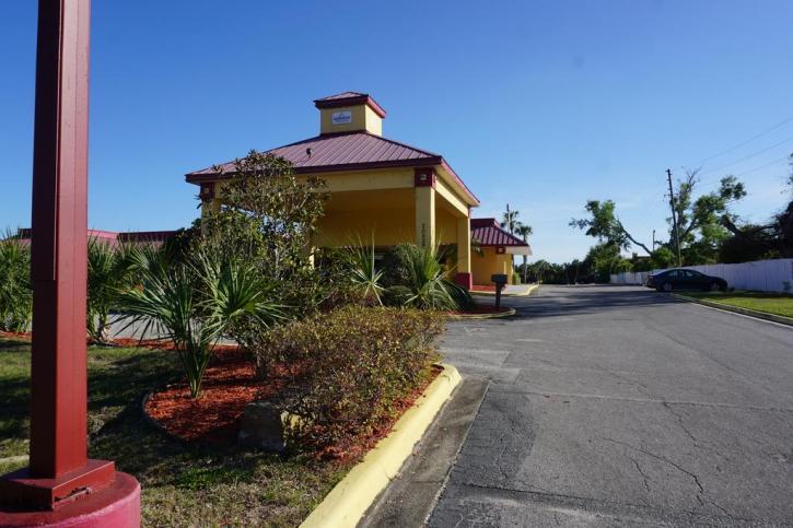 Image for Rodeway Inn Clermont with ID of: 2104889