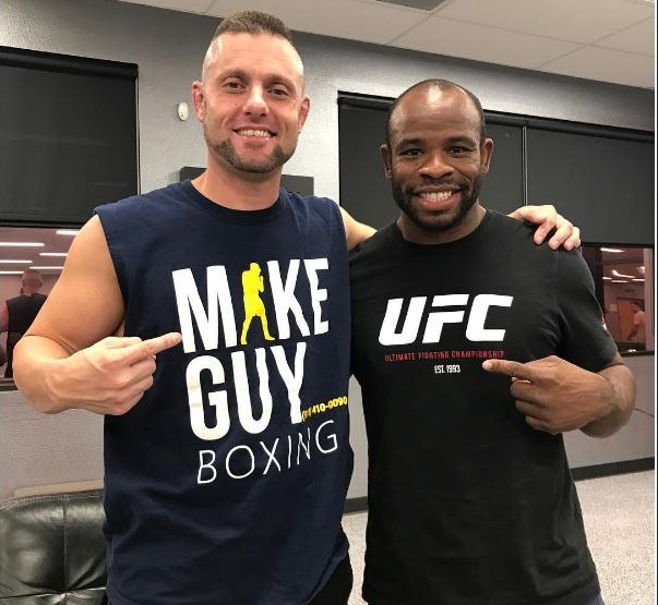 Image for Mike Guy Boxing with ID of: 2110548