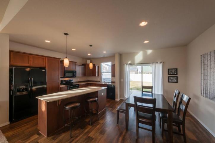 Image for Monocle Real Estate with ID of: 2141330