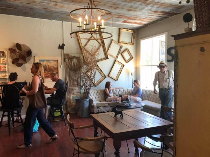 Image for Black Dog Coffee & Tea with ID of: 2151558