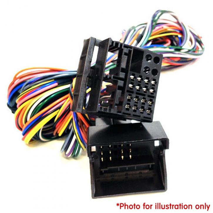Image for Audio Wires Like Mult-Coloured Spaghetti with ID of: 2181479