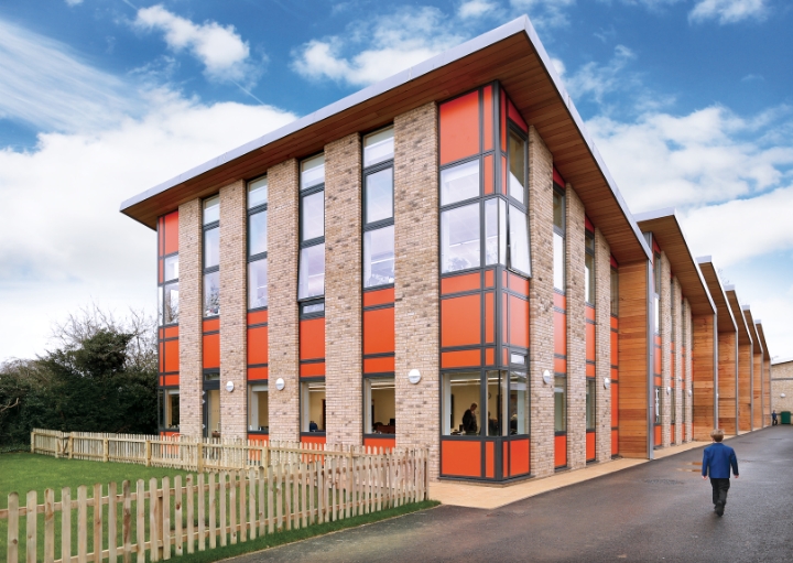 Image for Kingshott School with ID of: 2187562