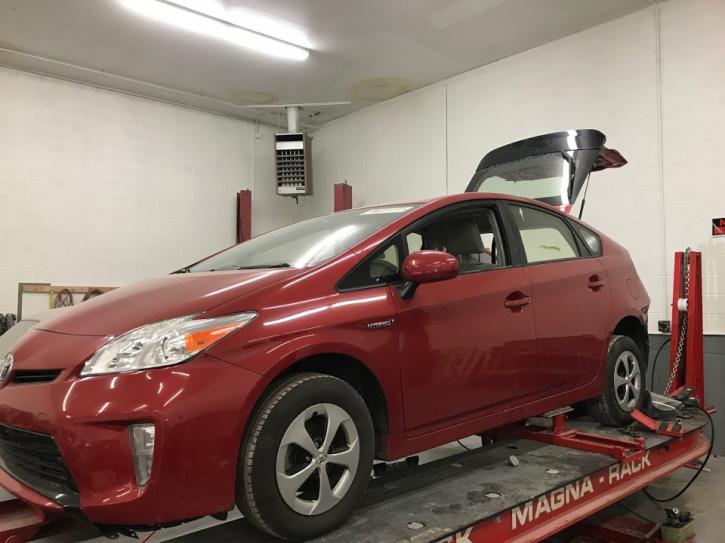 Image for Hanks & Asim auto body complete service with ID of: 2189921