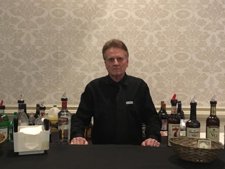 Image for A Bartender 4 U & Waitstaff 2 with ID of: 2248354