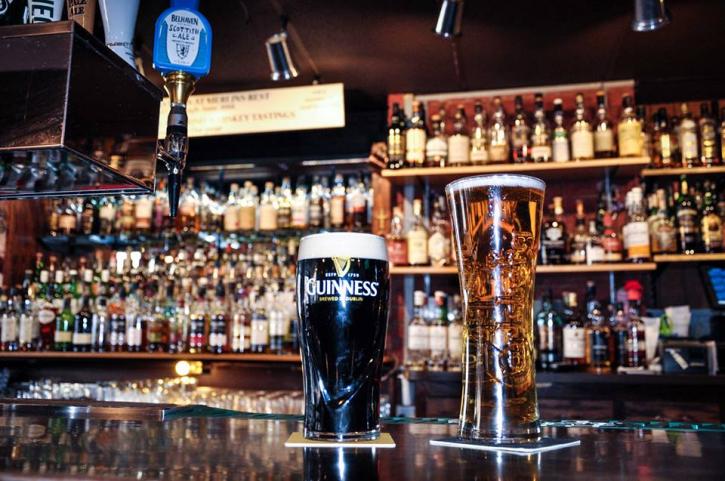Image for Merlins Rest Pub with ID of: 2266546