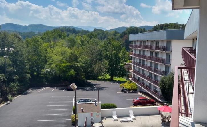 Image for Park Tower Inn Pigeon Forge TN with ID of: 2271312