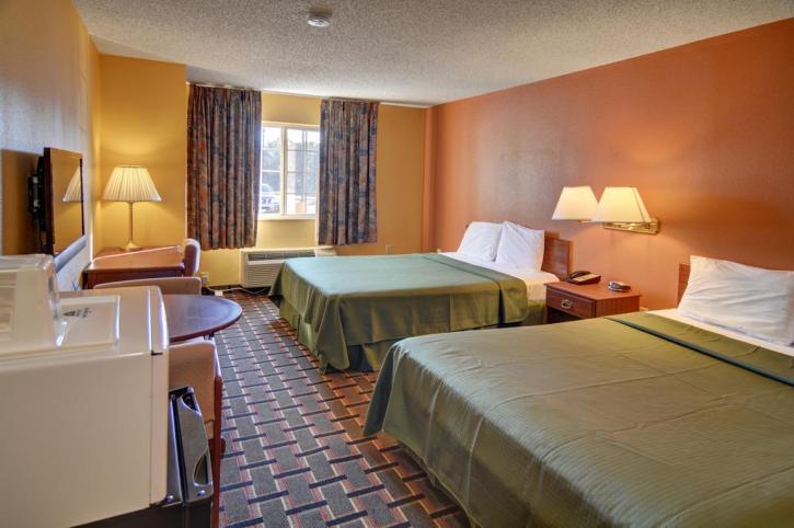Image for HomeTown Inn & Suites with ID of: 2274495