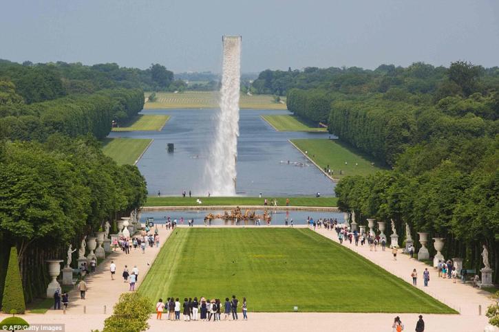 Image for Water Fall Chateau De Versailles with ID of: 2290557