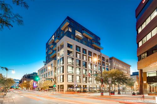 Image for SugarCube Building with ID of: 2328186