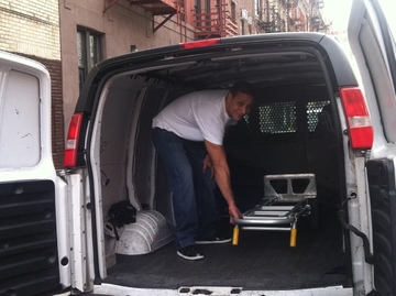 Image for Man With Van New York with ID of: 2342797