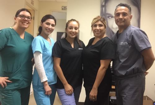 Image for Smileneeds Dental with ID of: 2386335