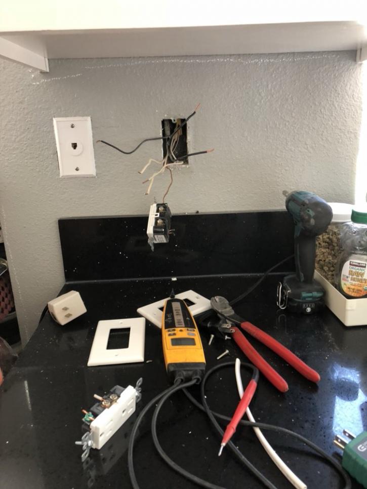 Image for David's Electric with ID of: 2397155
