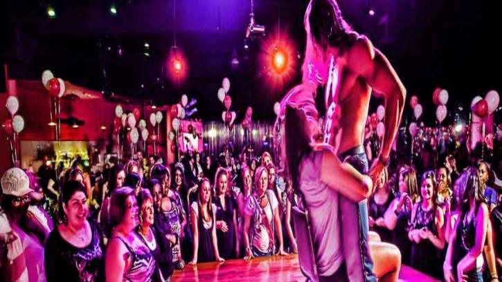 Image for La Bare with ID of: 2401823