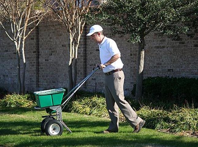 Image for Mighty Green Lawn Care with ID of: 2403941