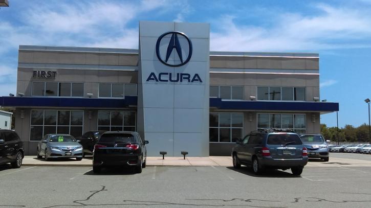 Image for First Acura with ID of: 2410201