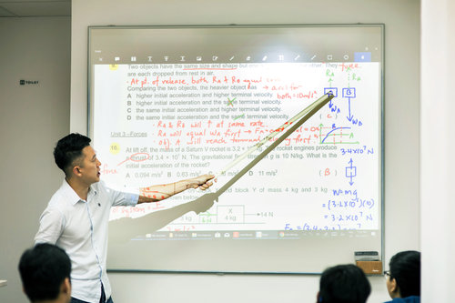 Image for Physics Tuition For A Level with ID of: 2411416