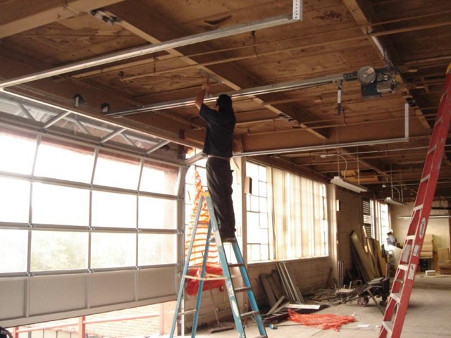 Image for Garage Door Repair Wheeling with ID of: 2422737