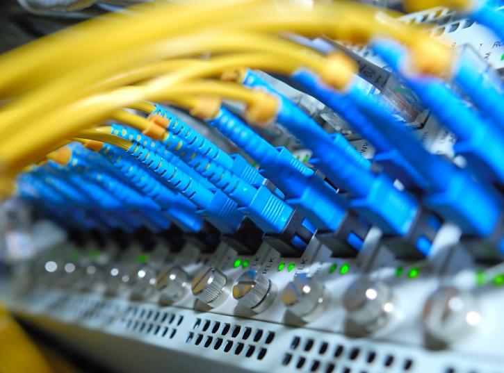 Image for Server Bays with ID of: 2423932