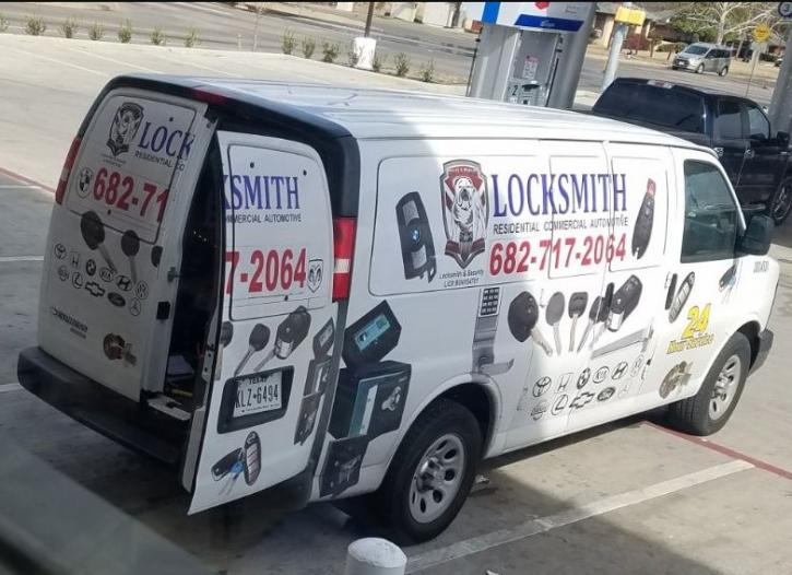 Image for Bulldog Locksmith with ID of: 2452276