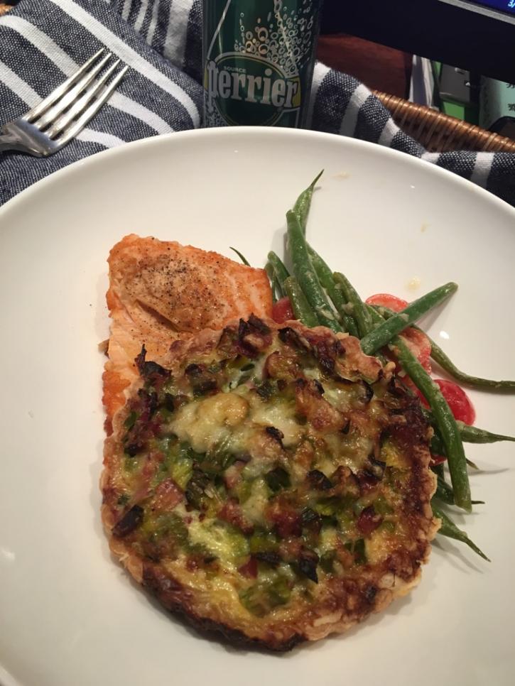 Image for A LITE LUNCH…. with ID of: 2455265