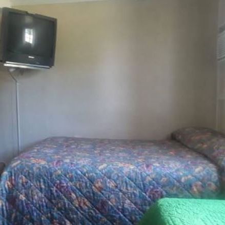 Image for Maples Motel with ID of: 2463694