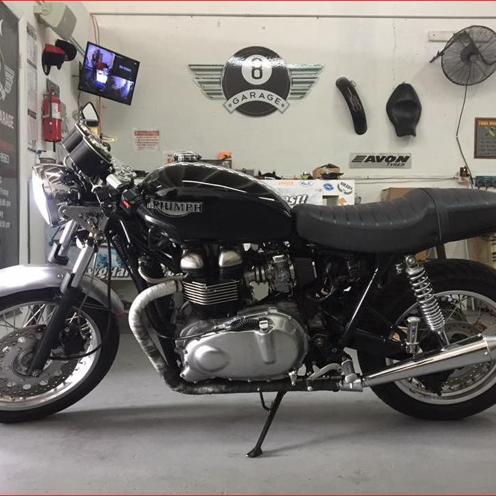 Image for 8 Ball Garage with ID of: 2465972