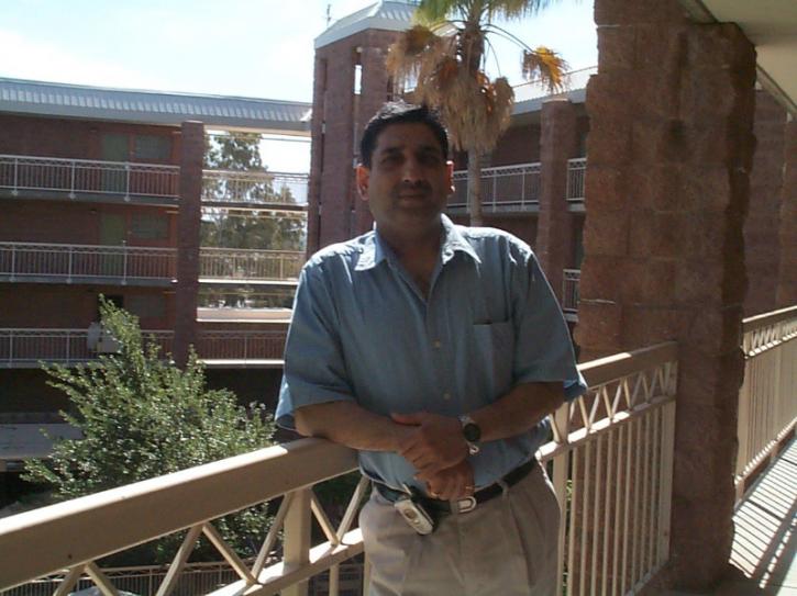 Image for Dr. Harinder Takyar with ID of: 2494424