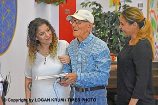 Image for Elder Care with ID of: 2508418