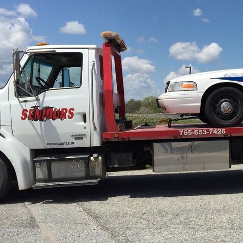 Image for Seniour's Towing with ID of: 2515785