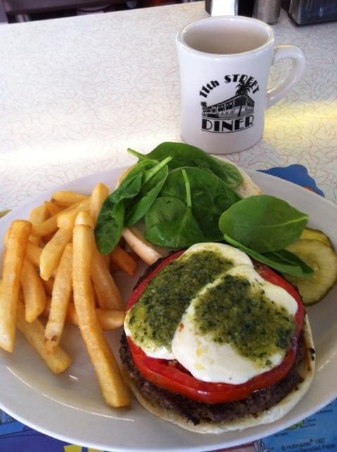 Image for 11th Street Diner with ID of: 2521286