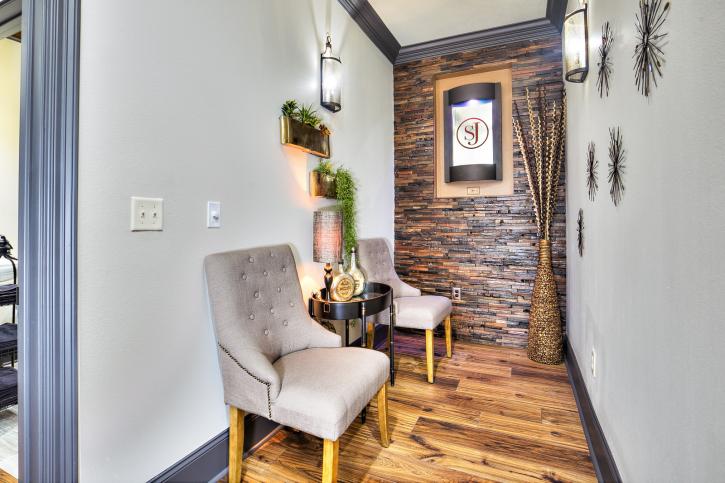 Image for Salon James with ID of: 2526696