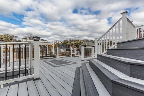 Image for Best in Backyards with ID of: 2539850