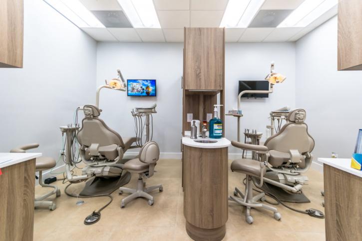 Image for Right Care Dental with ID of: 2548397