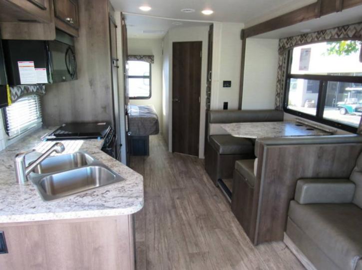 Image for Hilltop Camper and RV with ID of: 2549989