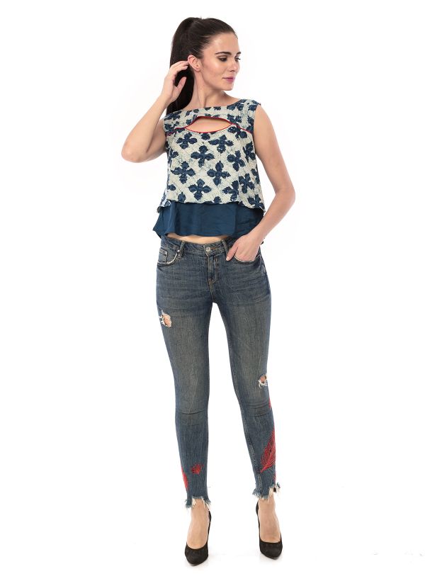 Image for Understand Your Body Type Prior To Choosing A Crop Top with ID of: 2552168
