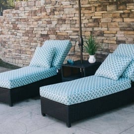 Image for Westend Cushions & Umbrellas with ID of: 2563296