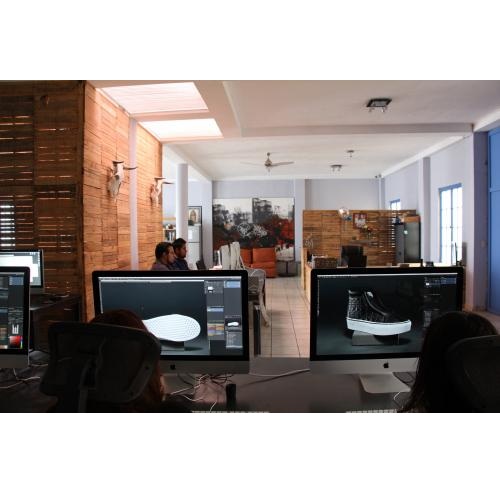 Image for CreativeDrive with ID of: 2566397