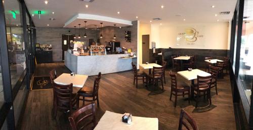 Image for Grand Cafe with ID of: 2575151