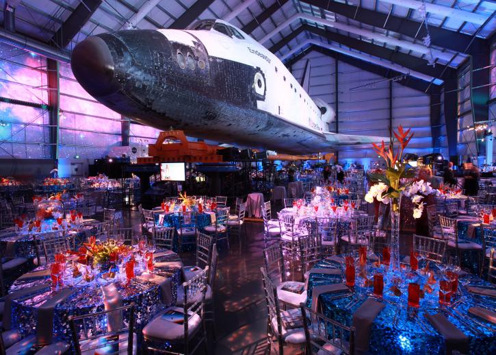 Image for The Essential to-do-list for Hosting a Party with Linen Rentals with ID of: 2584920