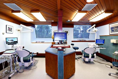 Image for Robert Chester DDS with ID of: 2586494