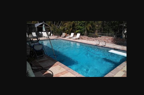 Image for Diamond Pool Service with ID of: 2588769